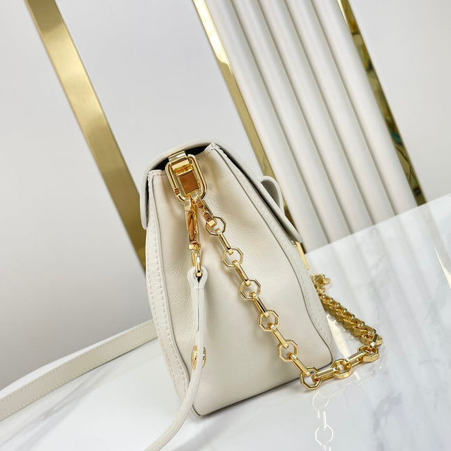 DAUPHINE SOFT MM 24 IN WHITE SMOOTH LAMBSKIN GOLD HARDWARE