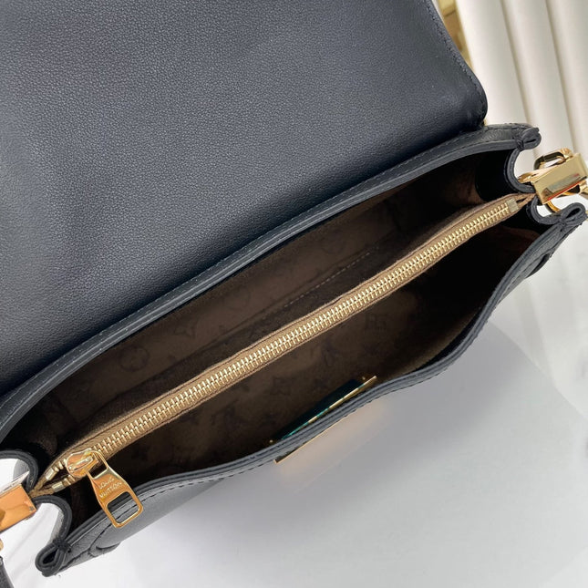 DAUPHINE SOFT MM 24 IN BLACK SMOOTH LAMBSKIN GOLD HARDWARE