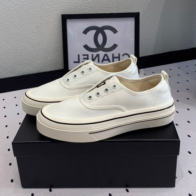 LACELESS SNEAKERS PLATFORM IN WHITE CANVAS