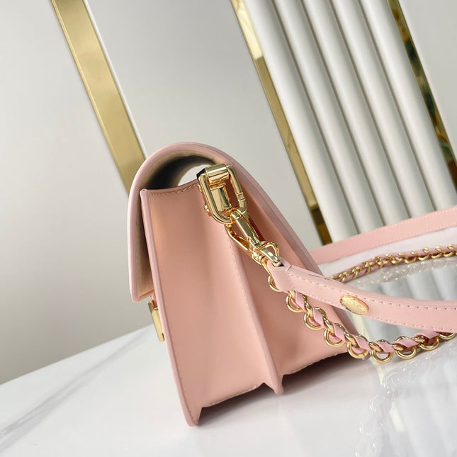 DAUPHINE MINI 20 IN LIGHT PINK EPI GRAINED CALFSKIN GOLD HARDWARE