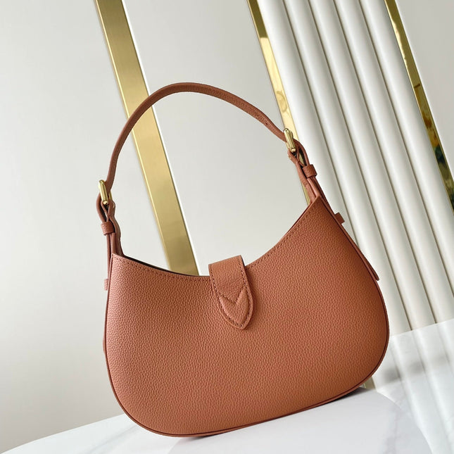 LOW KEY SHOULDER BAG 26 IN COGNAC GRAINED CALFSKIN GOLD BUCKLE