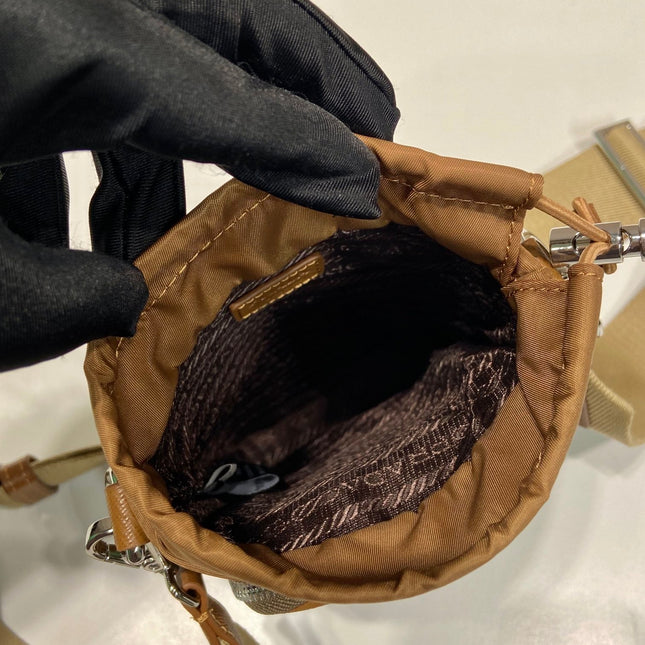 PHONE BAG 18 IN SEPIA BROWN RE-NYLON