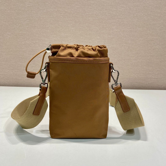 PHONE BAG 18 IN SEPIA BROWN RE-NYLON