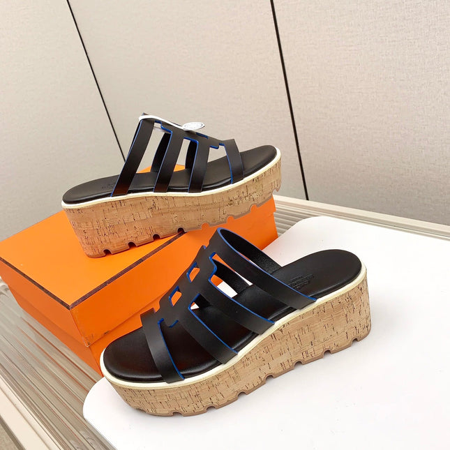 ISABELLA 30 SANDAL IN BLACK CALFSKIN