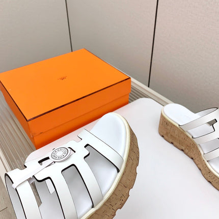 ISABELLA 30 SANDAL IN WHITE CALFSKIN