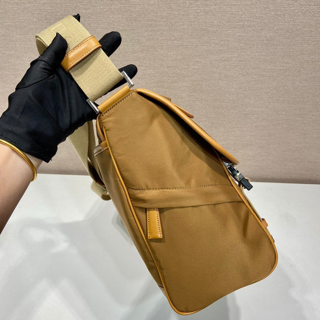 LARGE FLAP BAG 30 IN CIDER BROWN RE-NYLON AND CALFSKIN TRIM