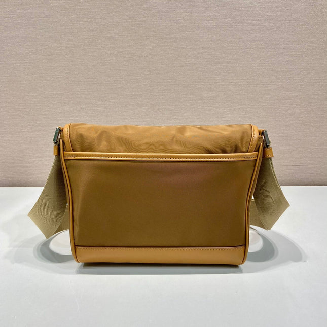 SMALL FLAP BAG 20 IN CIDER BROWN RE-NYLON AND CALFSKIN TRIM