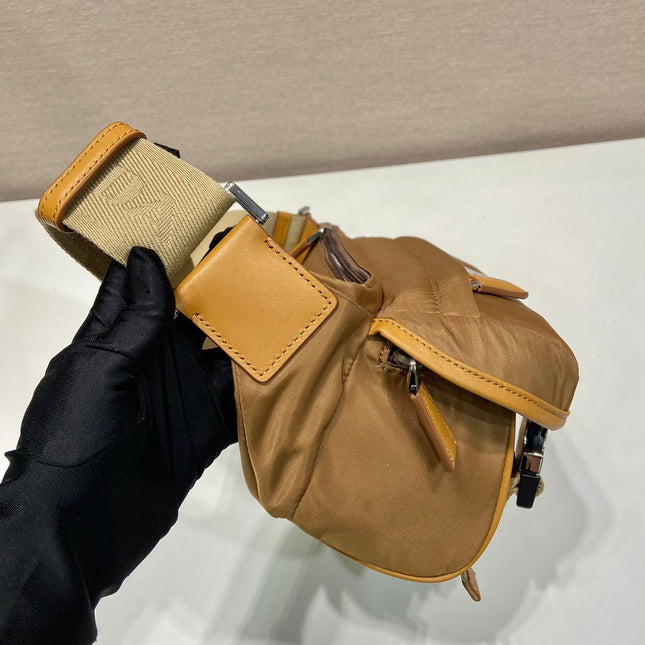 MESSENGER BAG 20 IN CIDER BROWN RE-NYLON AND CALFSKIN TRIM