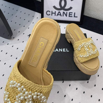 Double CC pearl platform sandals Sheepskin Fawn Yellow