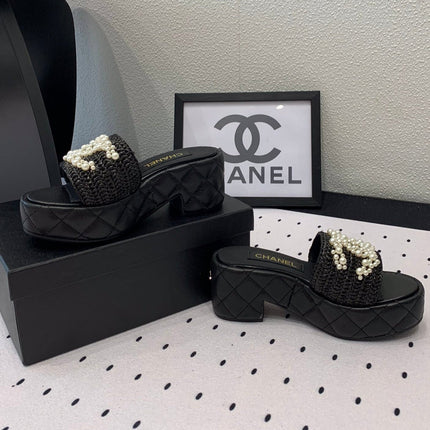 Double CC pearl platform sandals Sheepskin Black
