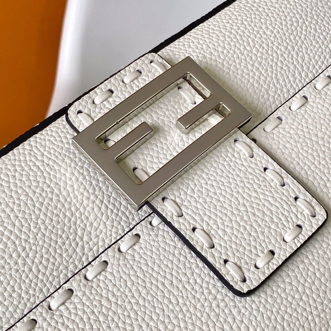 Fend Baguette 27 Bag White Calfskin Shw