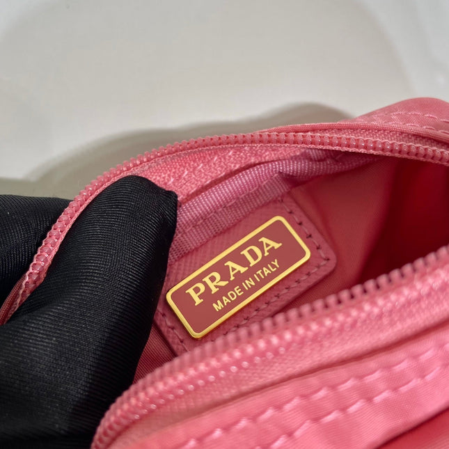 CLUTCH 12 IN CANDY PINK RE-NYLON