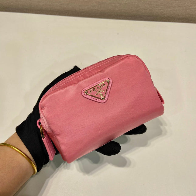 CLUTCH 12 IN CANDY PINK RE-NYLON