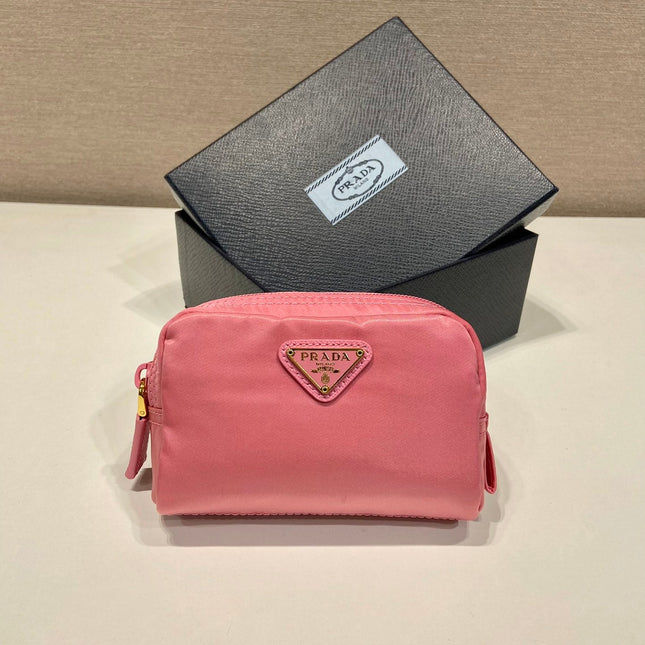 CLUTCH 12 IN CANDY PINK RE-NYLON