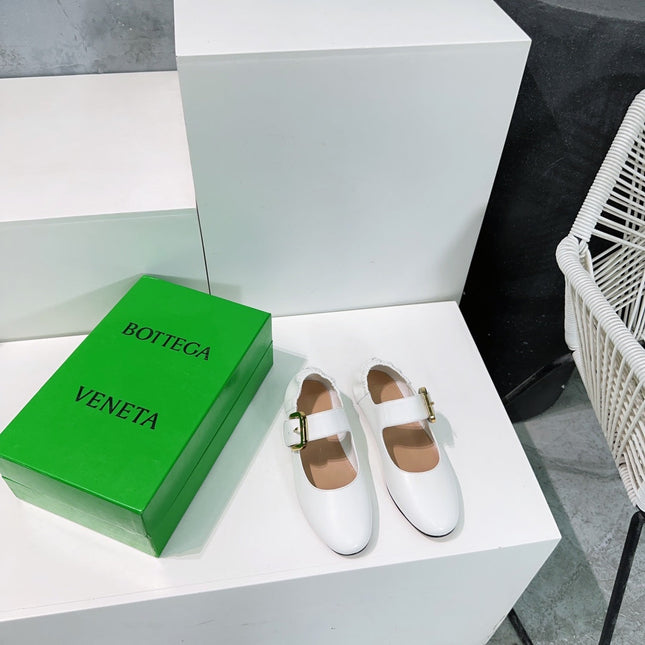 ASTAIRE MARY-JANE BALLERINA IN WHITE CALFSKIN