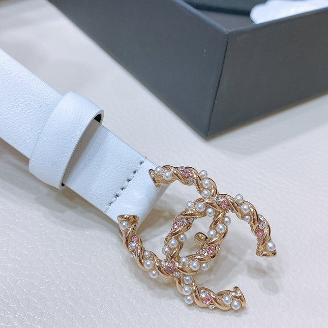 CC BELT 20MM IN WHITE CALFSKIN GOLD HARDWARE ATTACH PEARLS