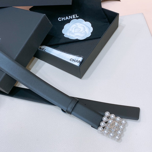 CC BELT 30 MM IN BLACK CALFSKIN SILVER HARDWARE ATTACH PEARLS