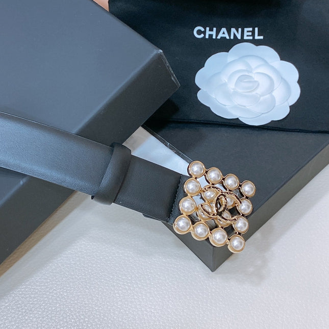 CC BELT 30 MM IN BLACK CALFSKIN GOLD HARDWARE ATTACH PEARLS