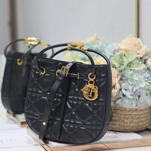 MINI 27 NOLITA BAG IN BLACK MACROCANNAGE CALFSKIN