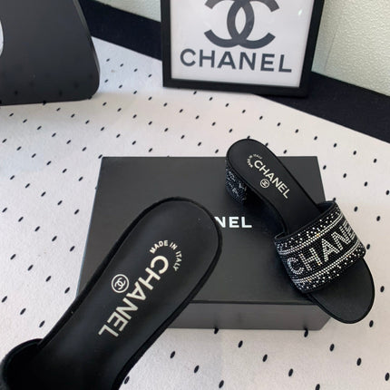 CC RHINESTONE LETTER HIGH HEELS BLACK AND WHITE LAMBSKIN