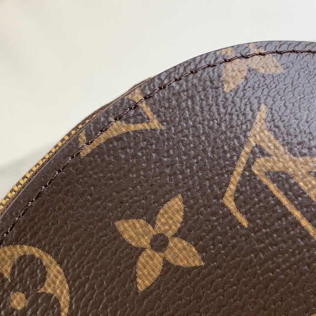 COSMETIC POUCH 22 IN BROWN MONOGRAM CANVAS
