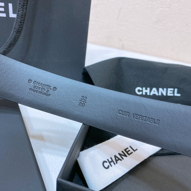 CC BELT 30 MM IN BLACK CALFSKIN WITH COLORFUL RHINSTONES METAL LOGO
