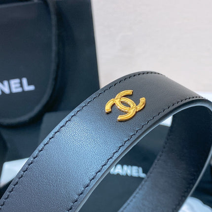 CC BELT 30MM IN BLACK SMOOTH CALFSKIN GOLD MIX BLACK HARDWARE