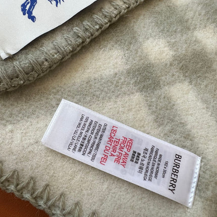 CHECK WOOL 182 CM SCARF PASTEL GRAY 405047