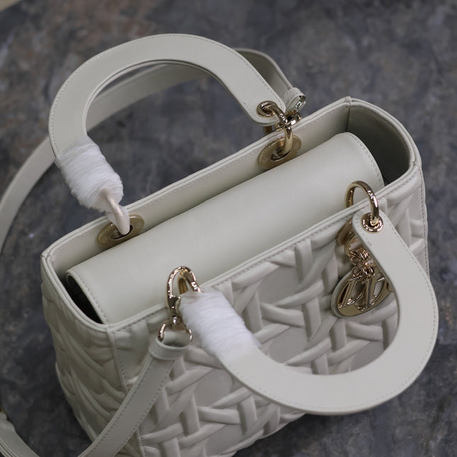 LADY BAG 24 IN WHITE GRAPHIC CANNAGE CALFSKIN PALE GOLD-FINISH METAL CHARMS