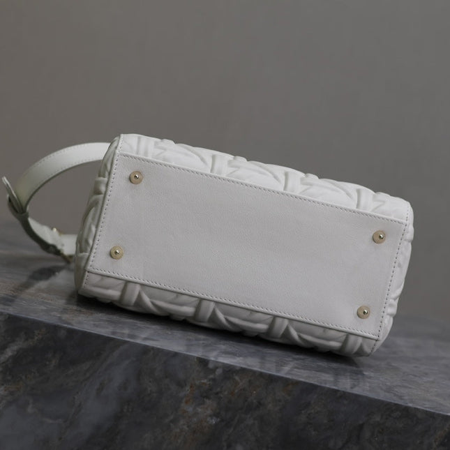 LADY BAG 24 IN WHITE GRAPHIC CANNAGE CALFSKIN PALE GOLD-FINISH METAL CHARMS