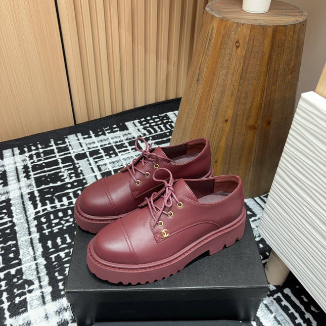CC OXFORD SHOES IN BURGUNDY RED CALFSKIN