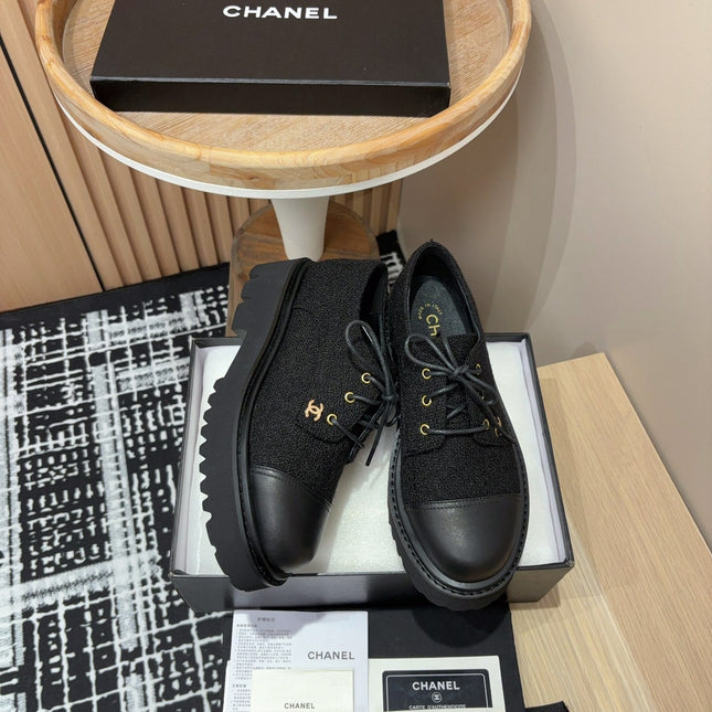 CC OXFORD SHOES IN BLACK TWEED AND CALFSKIN
