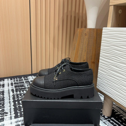 CC OXFORD SHOES IN BLACK TWEED AND CALFSKIN