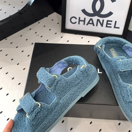 CC DAD SANDAL AEGEAN BLUE LAMB FUR