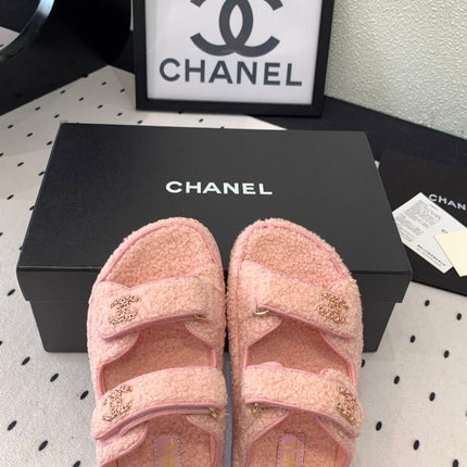 CC DAD SANDAL MULE IN ROSE PINK LAMB FUR