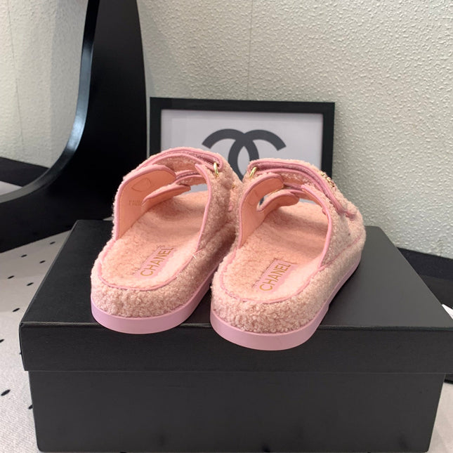 CC DAD SANDAL MULE IN ROSE PINK LAMB FUR