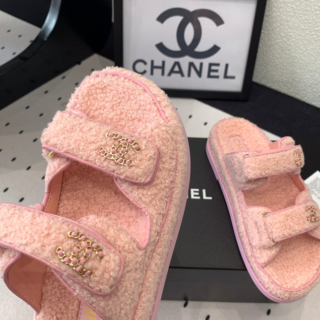 CC DAD SANDAL MULE IN ROSE PINK LAMB FUR