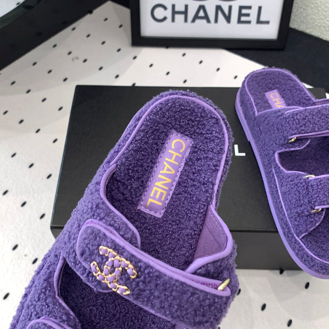 CC DAD SANDAL MULE IN PLUM PURPLE LAMB FUR