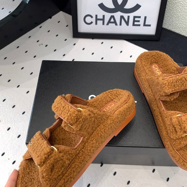 CC DAD SANDAL MULE IN BRONZE BROWN LAMB FUR