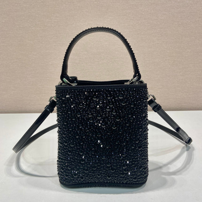 PANIER BUCKET BAG 16 IN BLACK CALFSKIN ATTACHED FULL CRYSTALS