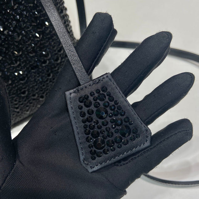 PANIER BUCKET BAG 16 IN BLACK CALFSKIN ATTACHED FULL CRYSTALS