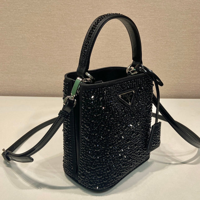 PANIER BUCKET BAG 16 IN BLACK CALFSKIN ATTACHED FULL CRYSTALS