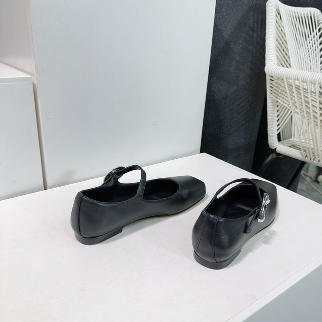 EMBELLISHED BILLIE FLATS IN BLACK CALFSKIN