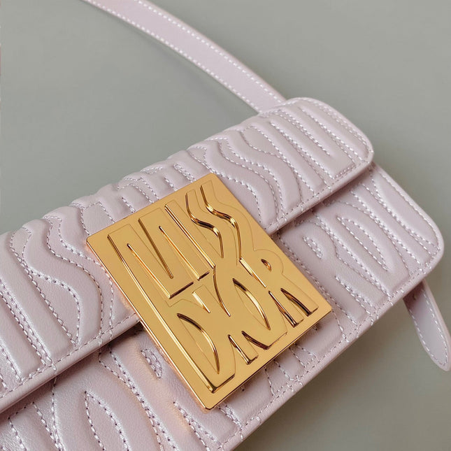 MEDIUM FLAP BAG 22 IN BABY PINK QUILTED ALLOVER CALFSKIN
