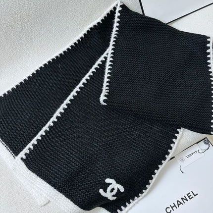 CHANEL 25S SCARF 200 IN CASHMERE 740365