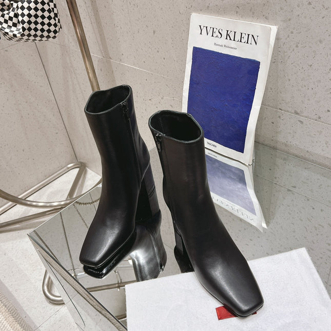 VLOGO THE BOLD EDITION ANKLE BOOT IN BLACK CALFSKIN 70MM