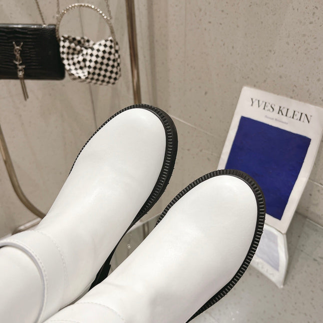 VLOGO LOCKER WHITE CALFSKIN ANKLE BOOT 40MM