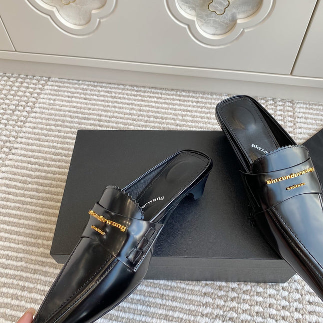 SQUARE-TOE MULES IN BLACK CALFSKIN