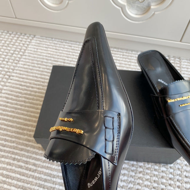 SQUARE-TOE MULES IN BLACK CALFSKIN