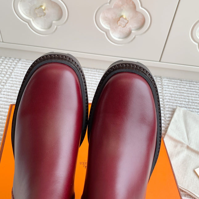 JAIME ANKLE BOOT IN BURGUNDY RED CALFSKIN